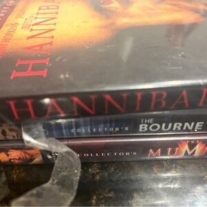 3 DVD Bundle – The Bourne Identity (NEW), The Mummy Returns, Hannibal